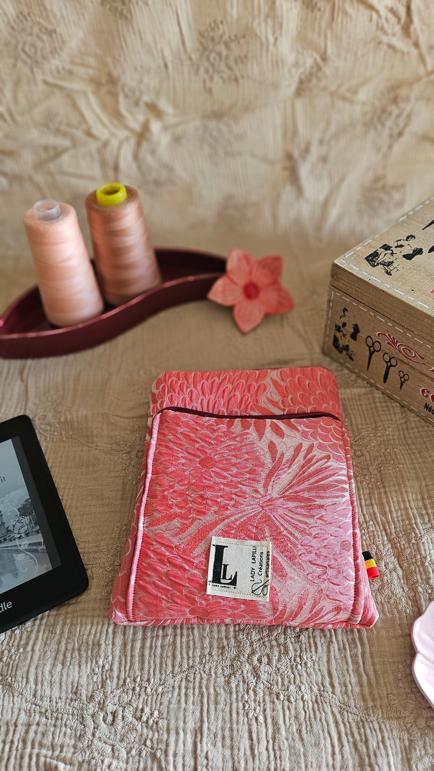 Numina, pochette double poche pour liseuse